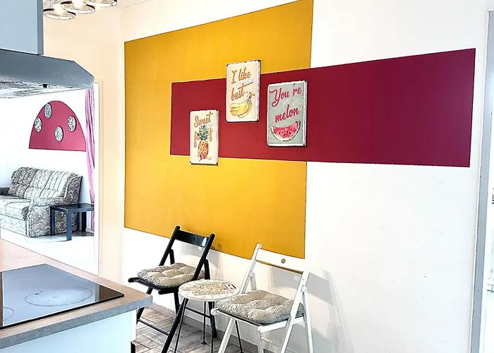 Apartment Nr 1 With 2 Balconies 3 Bedrooms Near Main Train Station